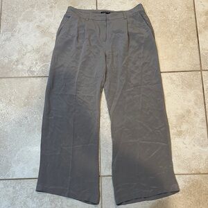 Eileen Fisher Petite Gray Silk Pleated Wide Leg Slouchy Trousers Pants M
